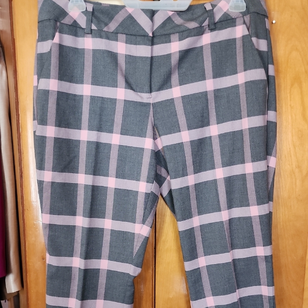 New York & Company Gray and Pink Plaid Straight Leg Pants